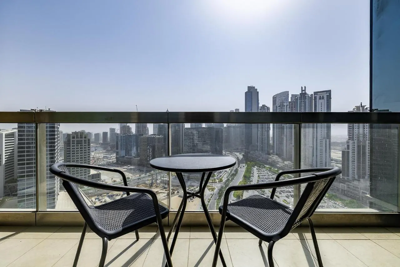 Spacious Studio In Downtown I 8 Boulevard Walk Dubai Apartment